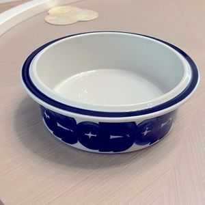 Blue Anemone large serving bowl
